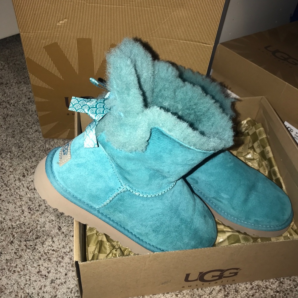 New uggs boots